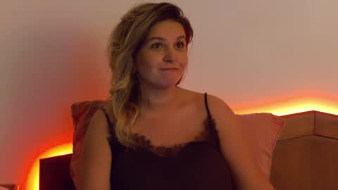 Snapshot of sublimecarla chatting on 1, 5, 2026 Carla online show from 1, 5, 2026