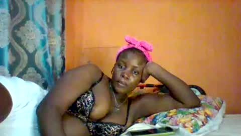 submissive_slut001 online show from 11, 1, 2026