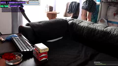 Im Substanc3  online show from 12, 11, 2025