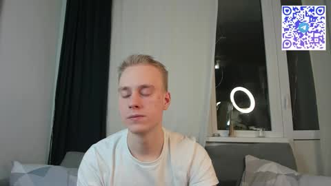 Snapshot of successful_kevin chatting on 15, 12, 2025 Kevin online show from 15, 12, 2025