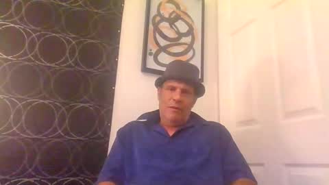 SUCKITU812 online show from 14, 11, 2025