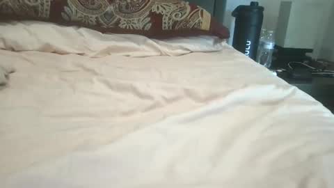 suckonthis318 online show from 16, 1, 2026