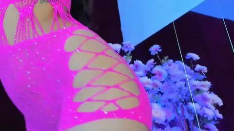 Snapshot of sugar_maple chatting on 13, 10, 2025 Sugar online show from 13, 10, 2025