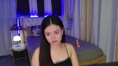 Snapshot of sugar_pinay18x chatting on 18, 11, 2025 sugar_pinay18x online show from 18, 11, 2025