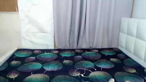 sugar_pixiee online show from 18, 5, 2026