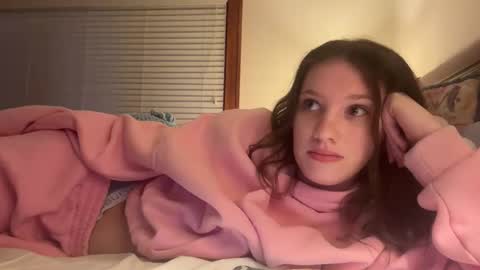 Snapshot of sugarbaexo420 chatting on 18, 2, 2026 sugarbaeJ online show from 18, 2, 2026