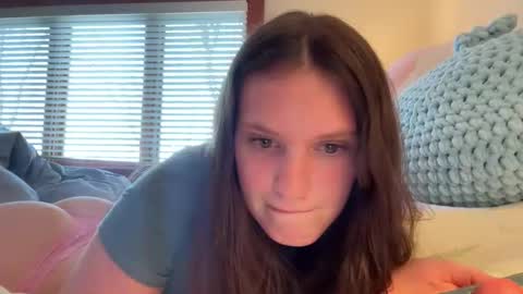 Snapshot of sugarbaexo420 chatting on 10, 3, 2026 sugarbaeJ online show from 10, 3, 2026