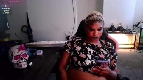 Snapshot of sugarbearlove87 chatting on 8, 10, 2025 lexi love online show from 8, 10, 2025