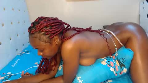 Snapshot of sugarlips_05 chatting on 9, 4, 2026 sugar online show from 9, 4, 2026