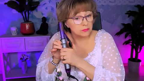 Vivien online show from 29, 11, 2025