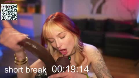 Snapshot of suk_ki chatting on 7, 6, 2026 Lika ginger Jessy blond online show from 7, 6, 2026
