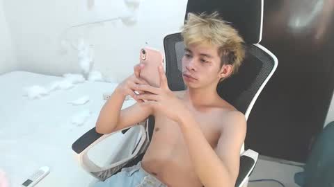 sultry_charls online show from 1, 11, 2025