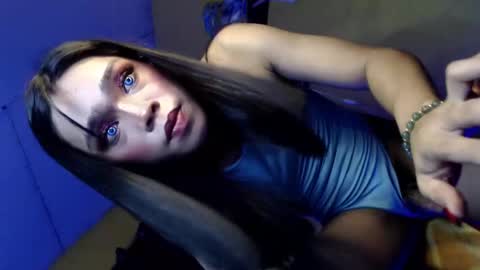sultry_sirenxx online show from 21, 1, 2025