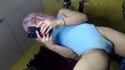 sultry_sirenxx online show from 29, 1, 2025