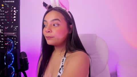 Snapshot of sumersunsett chatting on 24, 1, 2025 sumersunsett online show from 24, 1, 2025