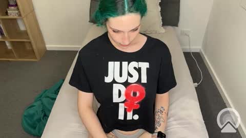 Snapshot of summer96o chatting on 17, 9, 2025 Summer online show from 17, 9, 2025