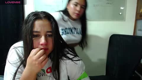 summer_girls01 online show from 8, 1, 2025