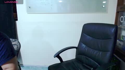 summer_girls01 online show from 21, 1, 2025