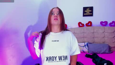 summer_girls01 online show from 8, 1, 2026