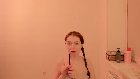 Summer Preston online show from 12, 4, 2026