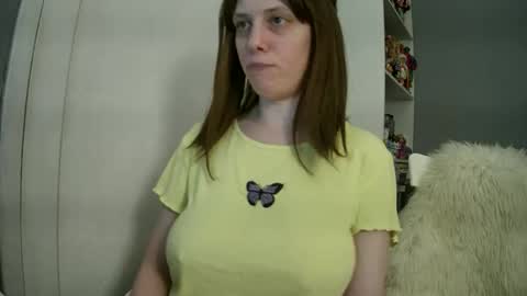 Snapshot of summerbluesky chatting on 1, 6, 2026 summerbluesky online show from 1, 6, 2026