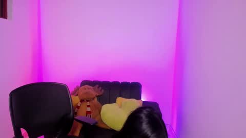 Snapshot of summerpurple chatting on 28, 2, 2025 SUMMER online show from 28, 2, 2025