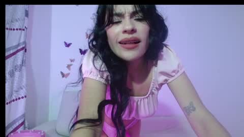 Snapshot of summerpurple chatting on 23, 10, 2025 SUMMER online show from 23, 10, 2025