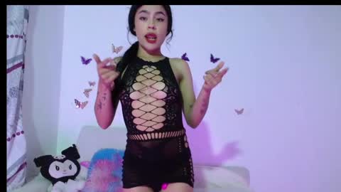 Snapshot of summerpurple chatting on 16, 11, 2025 SUMMER online show from 16, 11, 2025