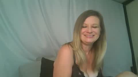 Summerxoxo69 online show from 9, 6, 2026