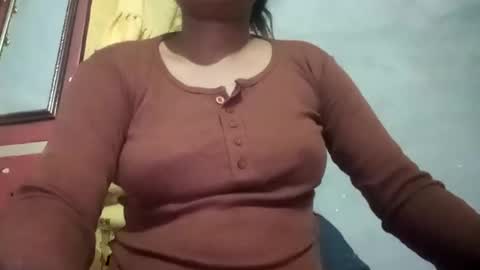 Snapshot of sunali_jain03 chatting on 25, 5, 2026 sunali_jain03 online show from 25, 5, 2026