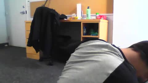 Snapshot of sundoog chatting on 3, 2, 2026 Sundoog online show from 3, 2, 2026