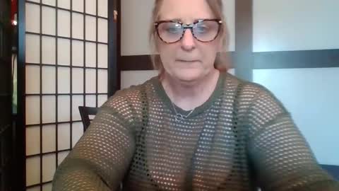 Snapshot of sunflower556 chatting on 15, 5, 2026 Sunflower online show from 15, 5, 2026