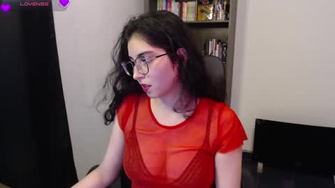 Snapshot of sunflower_uwu chatting on 27, 2, 2025  violetta  online show from 27, 2, 2025