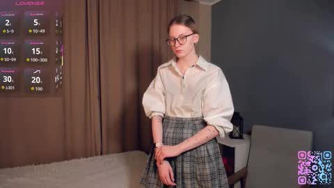 Snapshot of sunnivagaillard chatting on 10, 2, 2026 Kiki online show from 10, 2, 2026