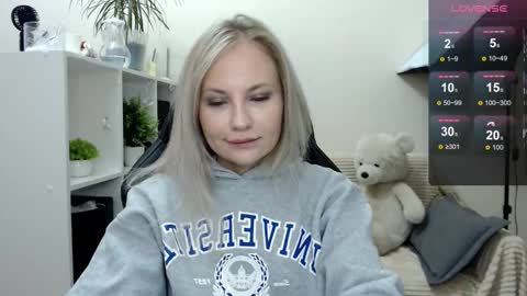 Naomi online show from 11, 9, 2025