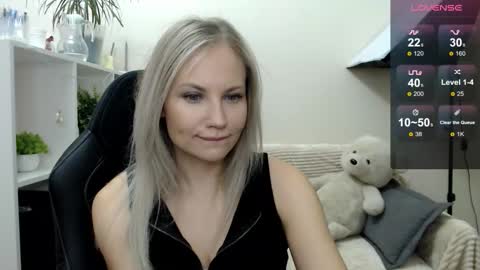Naomi online show from 21, 10, 2025