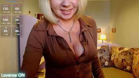 Sunny Katty online show from 12, 7, 2026