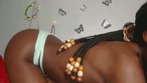 Sunny kitty25 online show from 27, 4, 2026
