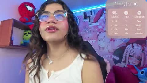 Snapshot of sunny_smiith chatting on 28, 10, 2025 Sunny Smiith online show from 28, 10, 2025