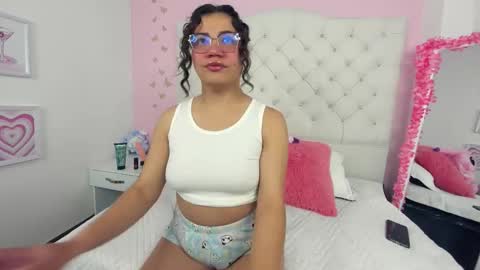 Snapshot of sunny_smiith chatting on 25, 11, 2025 Sunny Smiith online show from 25, 11, 2025