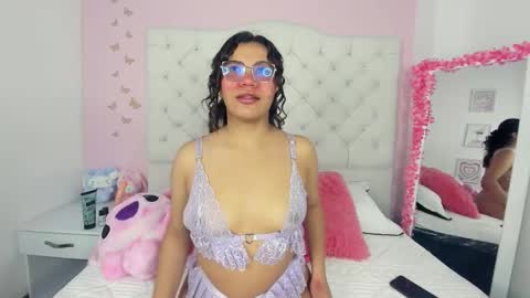 Snapshot of sunny_smiith chatting on 27, 11, 2025 Sunny Smiith online show from 27, 11, 2025