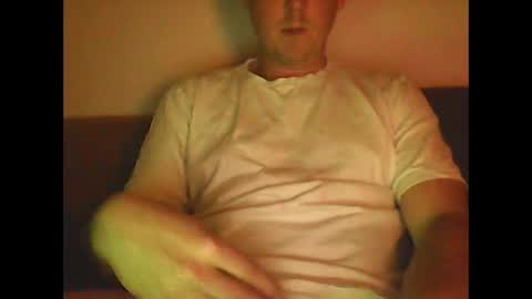 Snapshot of sunnygun0 chatting on 19, 2, 2025 sunnygun0 online show from 19, 2, 2025