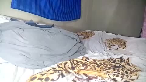 Sunnyblack2 online show from 12, 3, 2025