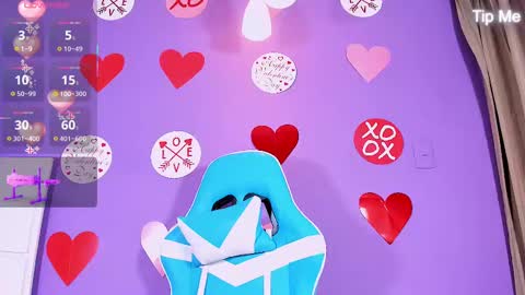      online show from 10, 2, 2025