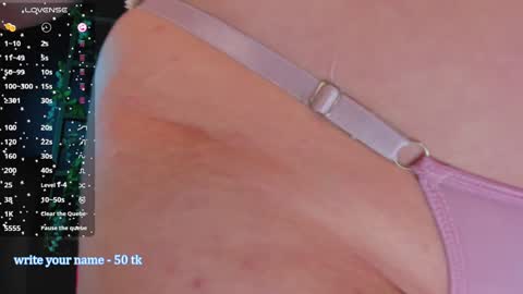 Snapshot of sunnyrisha chatting on 11, 1, 2025 Risha online show from 11, 1, 2025