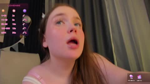 Snapshot of sunnyrisha chatting on 12, 1, 2025 Risha online show from 12, 1, 2025