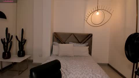 Sunny Rivers online show from 18, 9, 2025