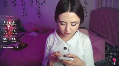 Sunset online show from 5, 3, 2025