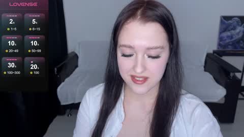 Snapshot of sunshine_j chatting on 27, 11, 2025 sunshine_j online show from 27, 11, 2025