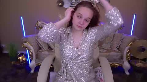 Lola online show from 23, 11, 2025